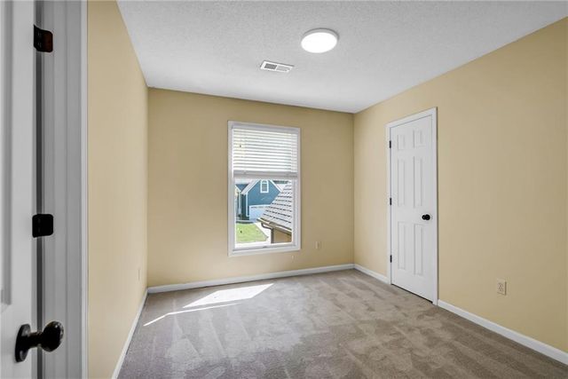 4606 AMINDA Street, Shawnee, KS 66226