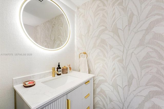 3339 Virginia Street 316, Miami, FL 33133