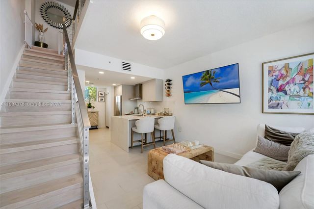 3339 Virginia Street 316, Miami, FL 33133