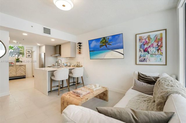 3339 Virginia Street 316, Miami, FL 33133