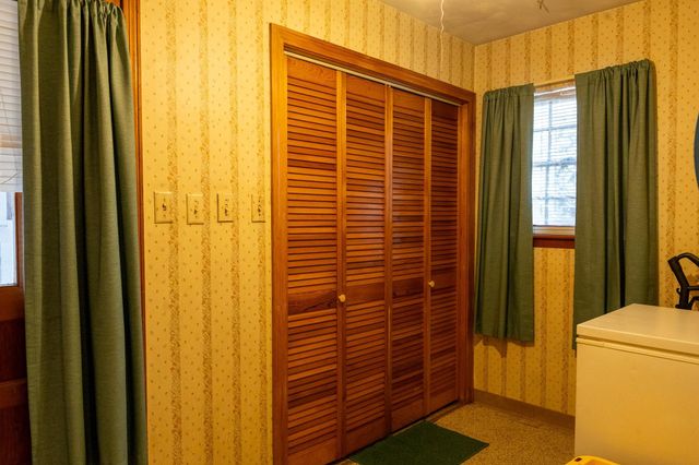 1873 GROVEHAVEN DR, Memphis, TN 38116