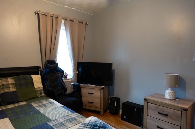 1873 GROVEHAVEN DR, Memphis, TN 38116