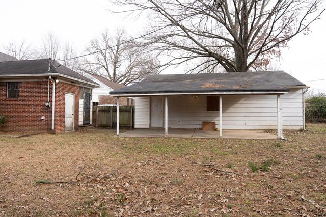 1873 GROVEHAVEN DR, Memphis, TN 38116