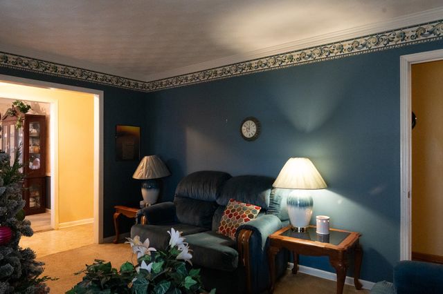 1873 GROVEHAVEN DR, Memphis, TN 38116