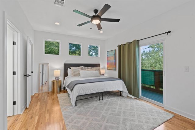 2411 E 11th ST 1, Austin, TX 78702