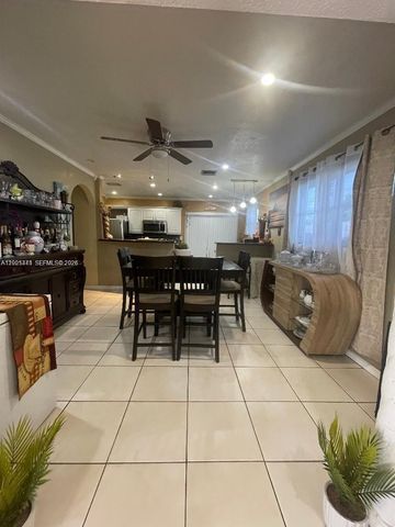 800 N 70th Ave, Hollywood, FL 33024