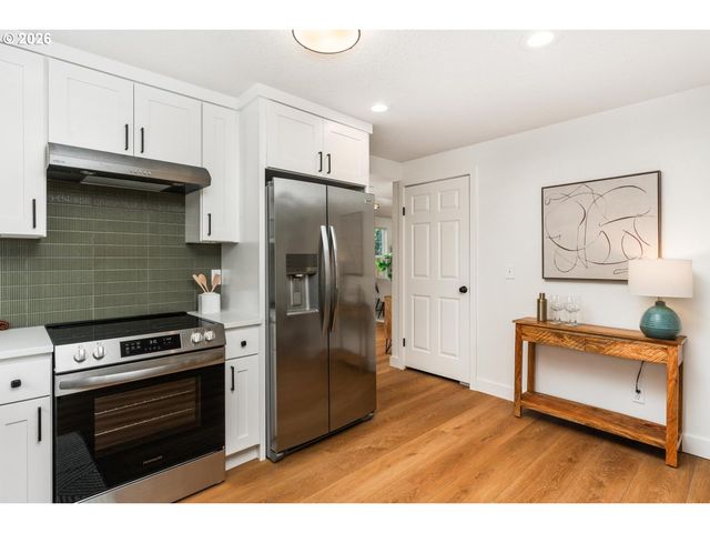 5601 Se BYBEE Blvd A, Portland, OR 97206