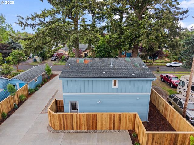 5601 Se BYBEE Blvd A, Portland, OR 97206