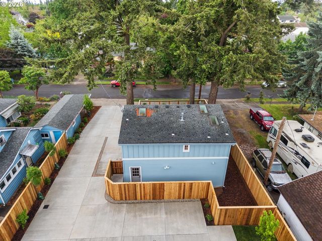 5601 Se BYBEE Blvd A, Portland, OR 97206