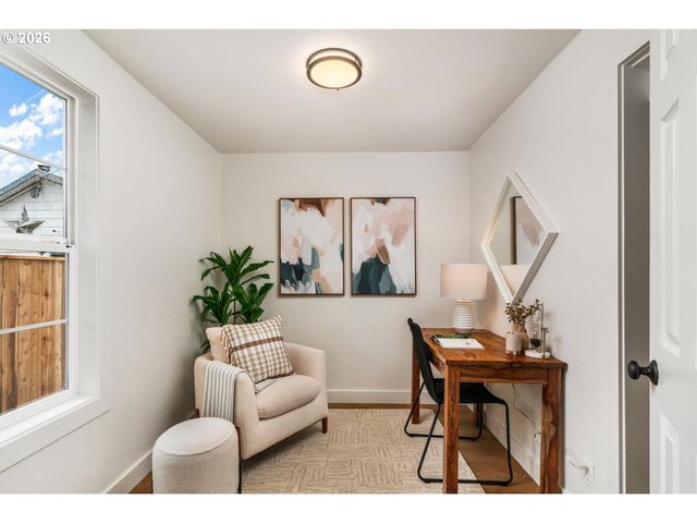 5601 Se BYBEE Blvd A, Portland, OR 97206