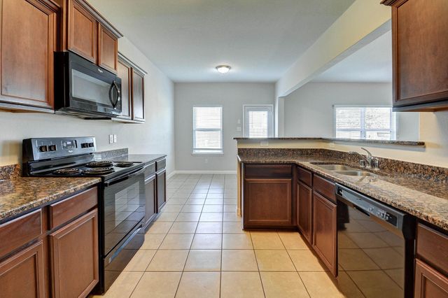 9402 Gold Mountain Drive, Rosharon, TX 77583
