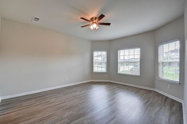 9402 Gold Mountain Drive, Rosharon, TX 77583