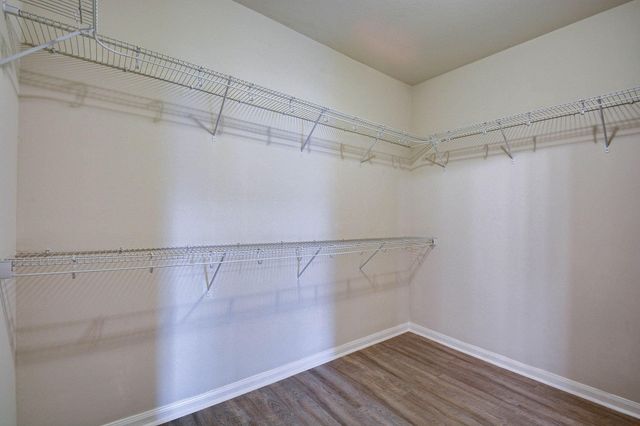 9402 Gold Mountain Drive, Rosharon, TX 77583