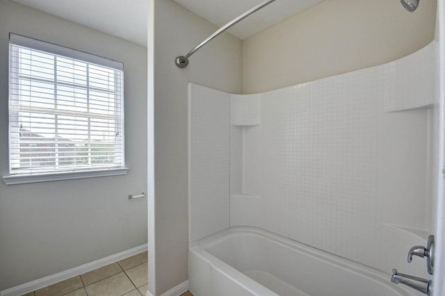 9402 Gold Mountain Drive, Rosharon, TX 77583