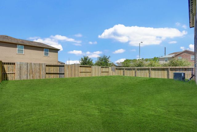 9402 Gold Mountain Drive, Rosharon, TX 77583