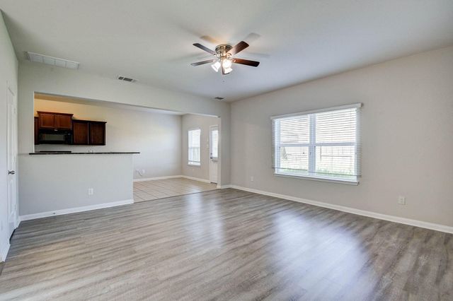 9402 Gold Mountain Drive, Rosharon, TX 77583