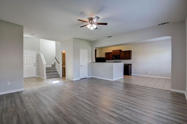 9402 Gold Mountain Drive, Rosharon, TX 77583