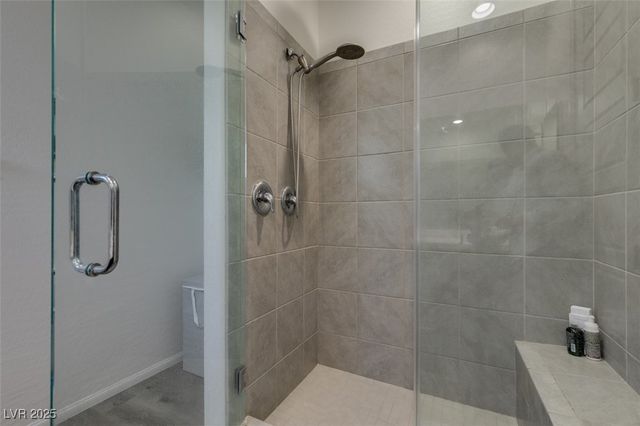 221 Mountain Cedar Court, North Las Vegas, NV 89031