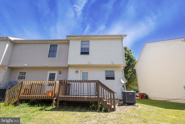32 JUDGES CT, Inwood, WV 25428