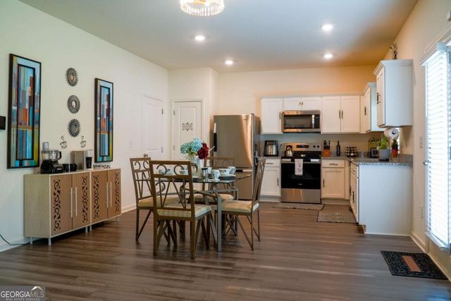 145 Bantry Way, Locust Grove, GA 30248