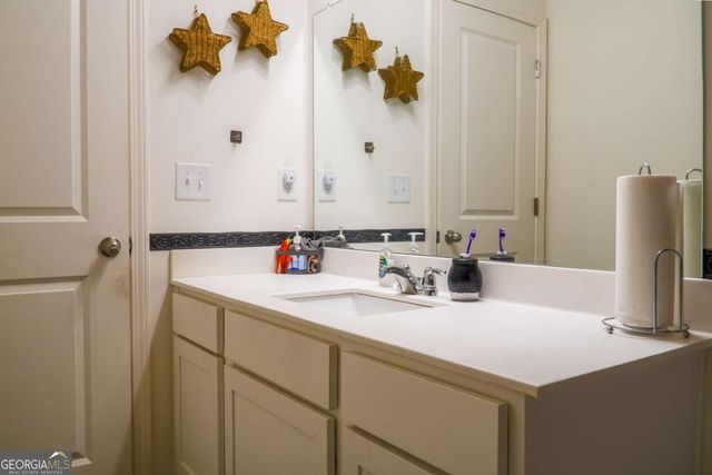 145 Bantry Way, Locust Grove, GA 30248