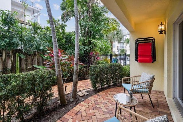 49 SE 7th Avenue 1, Delray Beach, FL 33445