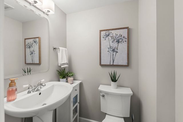 7000 27th Street, Berwyn, IL 60402