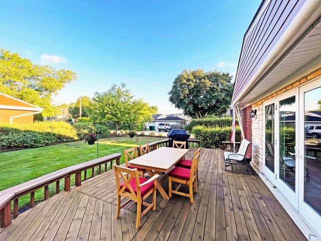 7000 27th Street, Berwyn, IL 60402