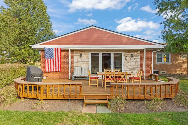 7000 27th Street, Berwyn, IL 60402