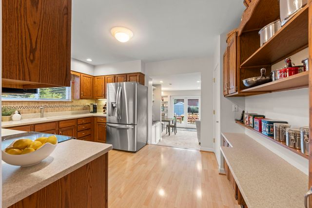 7000 27th Street, Berwyn, IL 60402