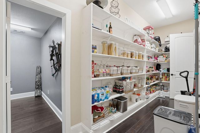 4215 Longhorn Drive, Cleveland, TX 77328