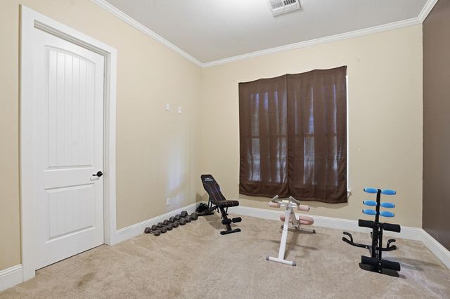 4215 Longhorn Drive, Cleveland, TX 77328