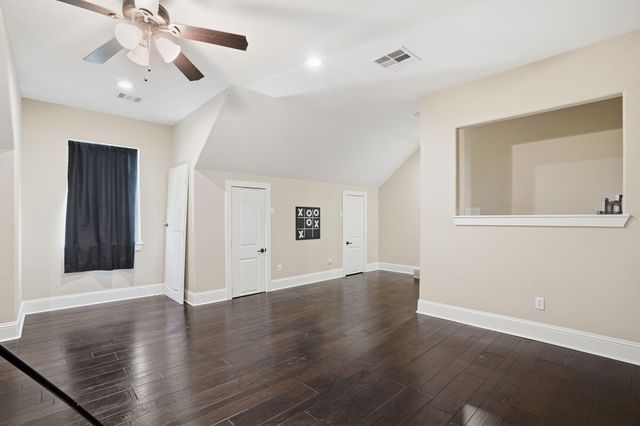 4215 Longhorn Drive, Cleveland, TX 77328