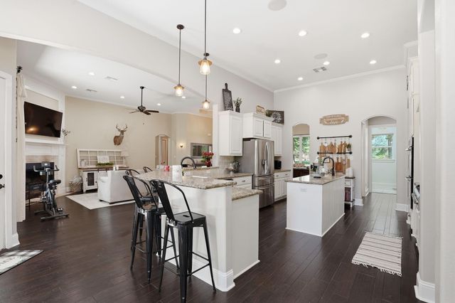 4215 Longhorn Drive, Cleveland, TX 77328