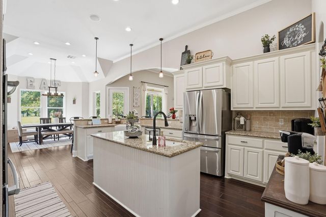 4215 Longhorn Drive, Cleveland, TX 77328