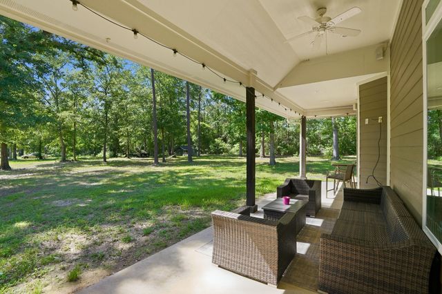4215 Longhorn Drive, Cleveland, TX 77328