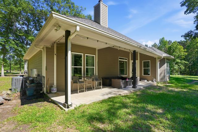 4215 Longhorn Drive, Cleveland, TX 77328