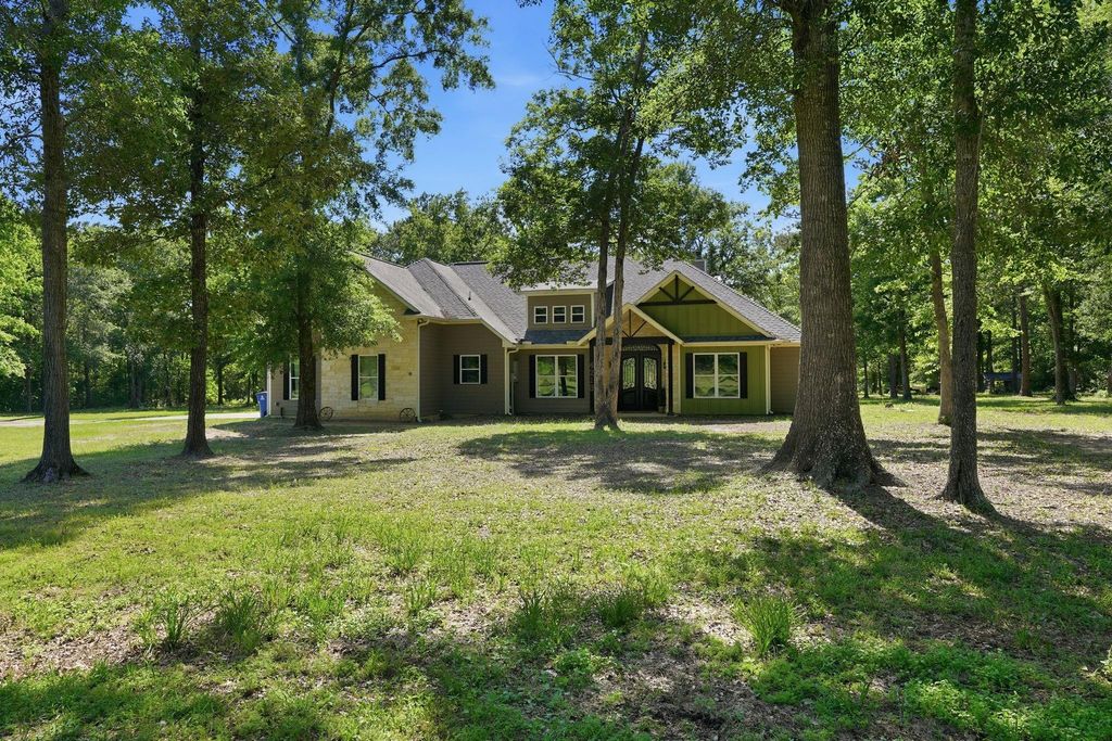 4215 Longhorn Drive, Cleveland, TX 77328