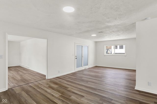 2415 Bramble Way, Anderson, IN 46011