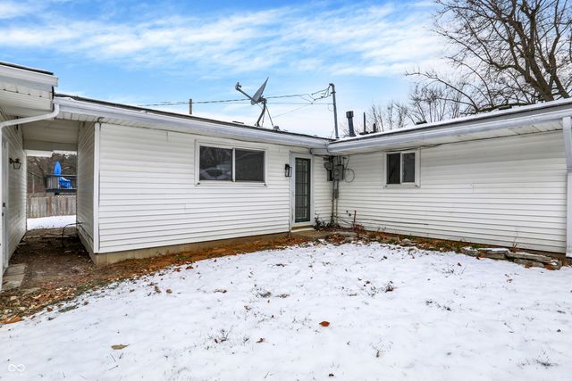 2415 Bramble Way, Anderson, IN 46011