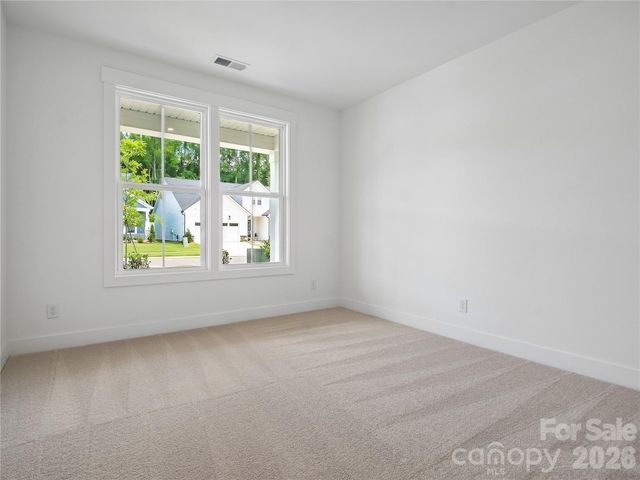 4122 Pinekirk Drive, Charlotte, NC 28269