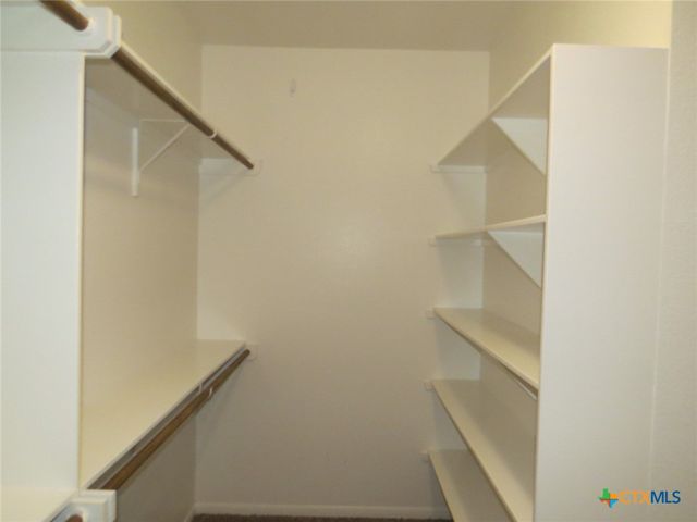 5623 Blackstone Drive, Temple, TX 76502