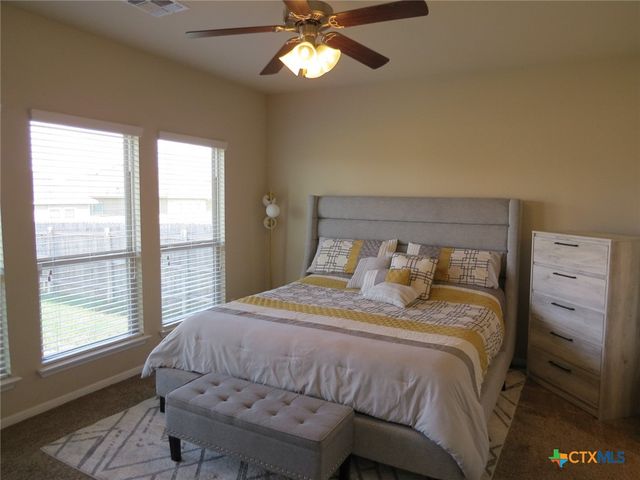 5623 Blackstone Drive, Temple, TX 76502