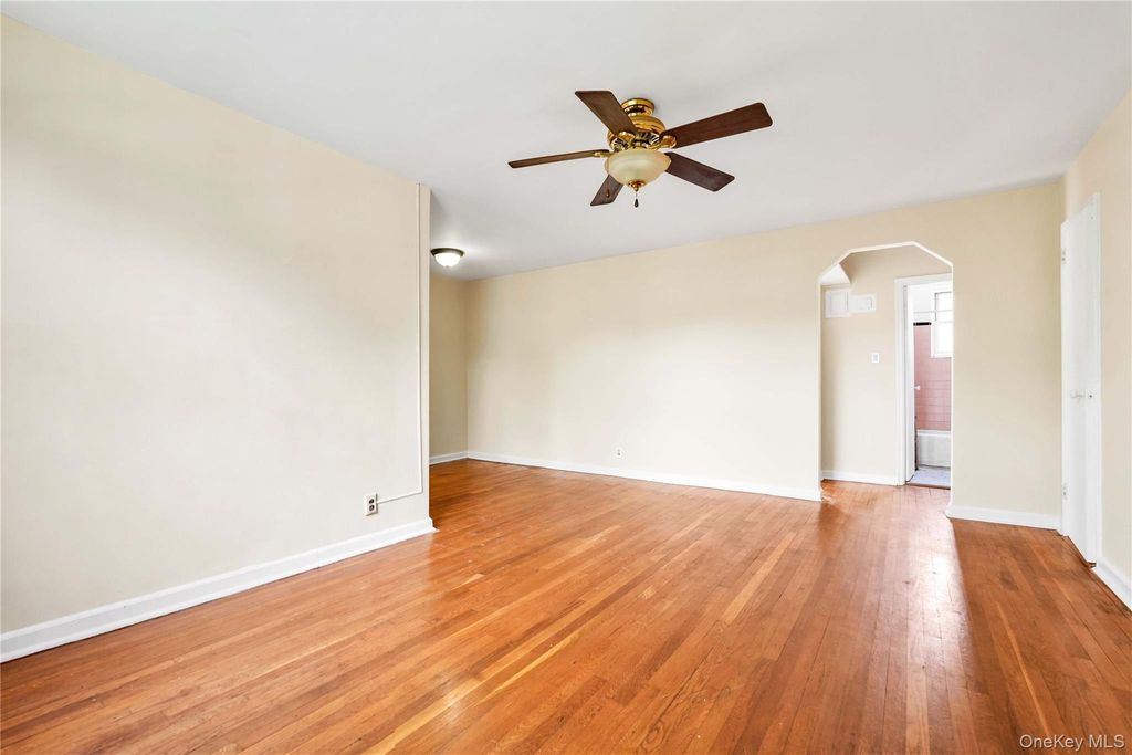 35-14 192nd Street 1C, Flushing, NY 11358 — photo 5