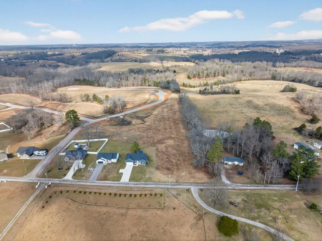 4405 Window Cliff Rd, Baxter, TN 38544