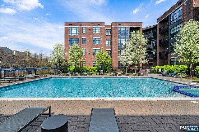 1120 Riverview Avenue 120, Englewood, NJ 07631