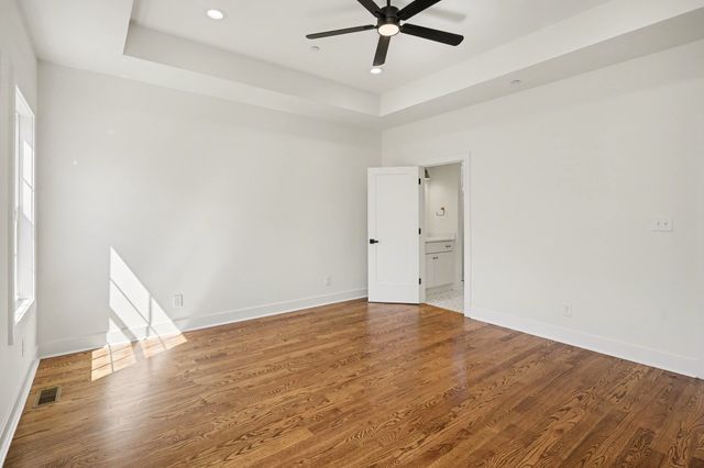 2031 Eagles Bluff Dr, Pleasant View, TN 37146