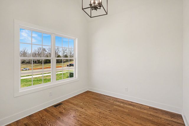 2031 Eagles Bluff Dr, Pleasant View, TN 37146