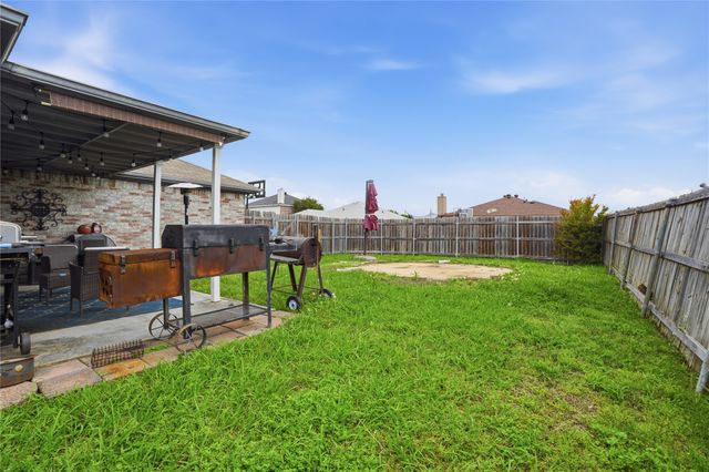 1509 Allen Drive, Mesquite, TX 75149