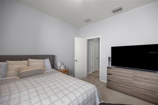 5649 SW 50TH AVENUE, Ocala, FL 34474